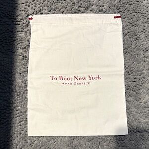 To Boot New York Cream Dust Bag